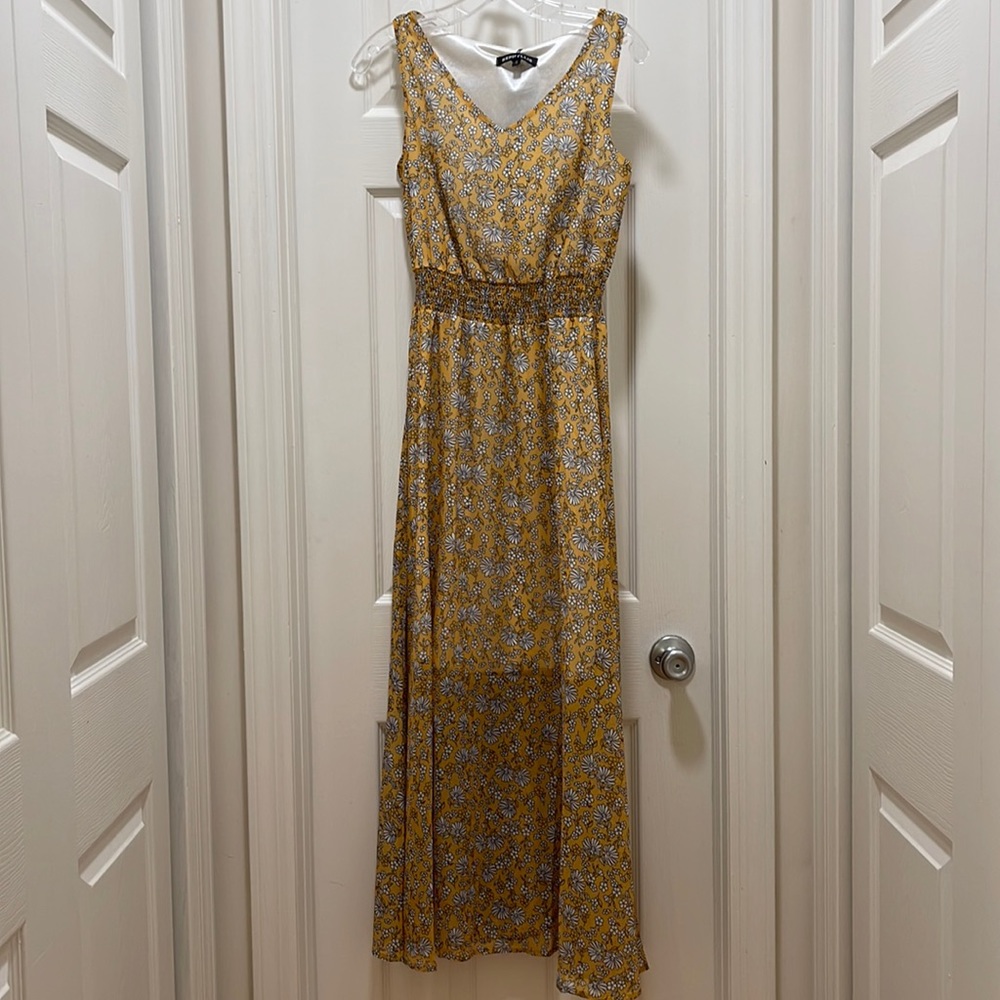REPHYLLIS DRESS 👗